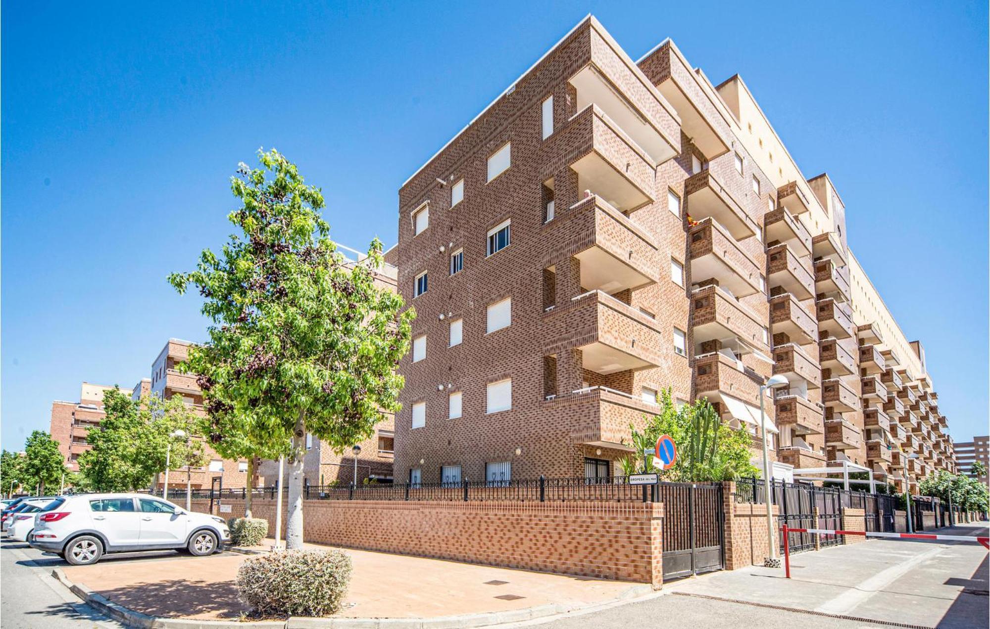 2 Bedroom Lovely Apartment In Oropesa Del Mar Exterior photo